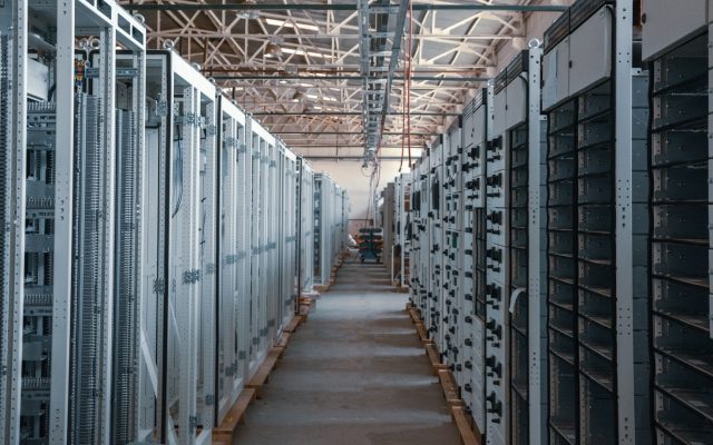 💻 برنامه‌ریزی متا برای جذب ۹۵ میلیارد دلار با فروش سهام برای توسعه هوش مصنوعی