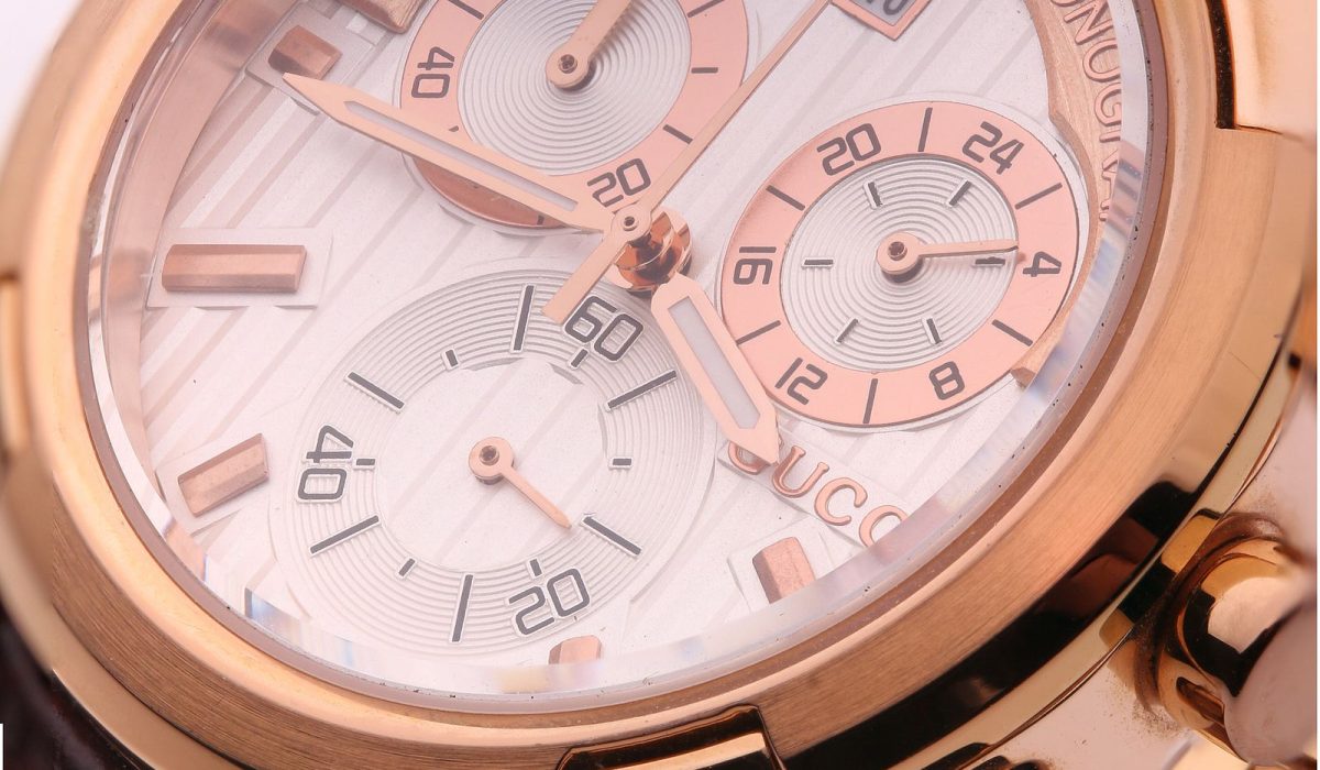 Elegante Armbanduhr in Roségold