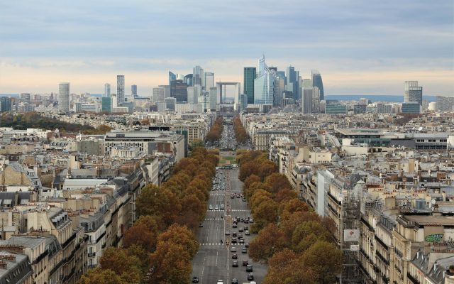 🇫🇷 Moody’s verschont Frankreich: Note Aa3 bestätigt – Ausblick bleibt negativ